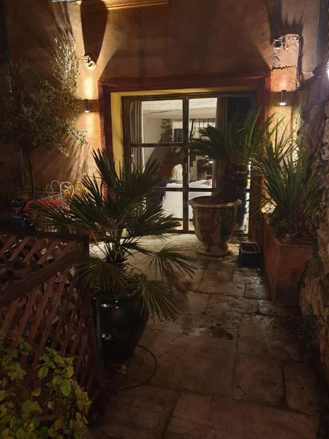 La Villageoise, Chambre Troglodyte Pitoresque Au Coeur Du Village Rognes エクステリア 写真
