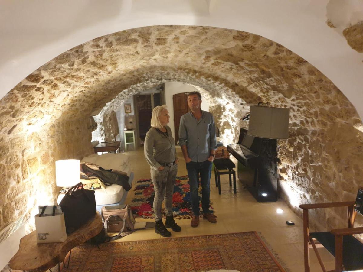 La Villageoise, Chambre Troglodyte Pitoresque Au Coeur Du Village Rognes エクステリア 写真