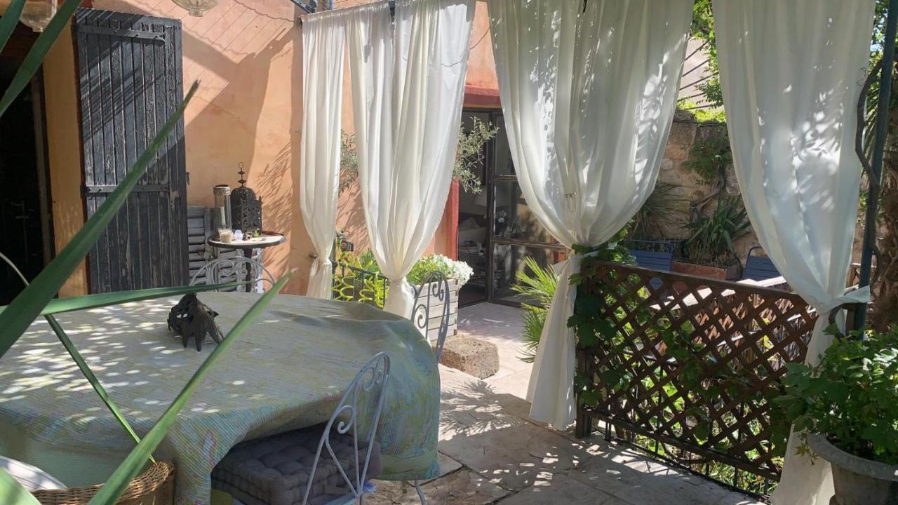 La Villageoise, Chambre Troglodyte Pitoresque Au Coeur Du Village Rognes エクステリア 写真