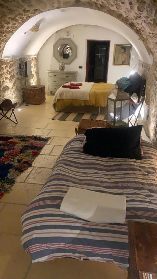 La Villageoise, Chambre Troglodyte Pitoresque Au Coeur Du Village Rognes エクステリア 写真